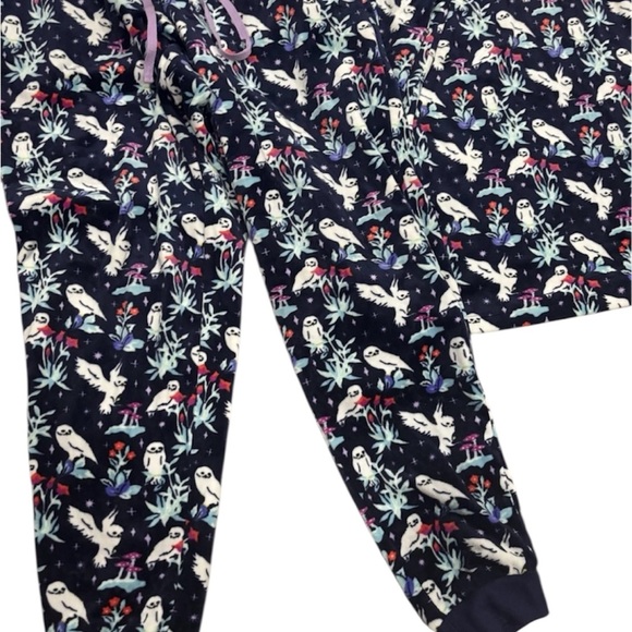 Vera Bradley Pajama Harry Potter  Set - Navy with Owl and Floral Design - Picture 2 of 3